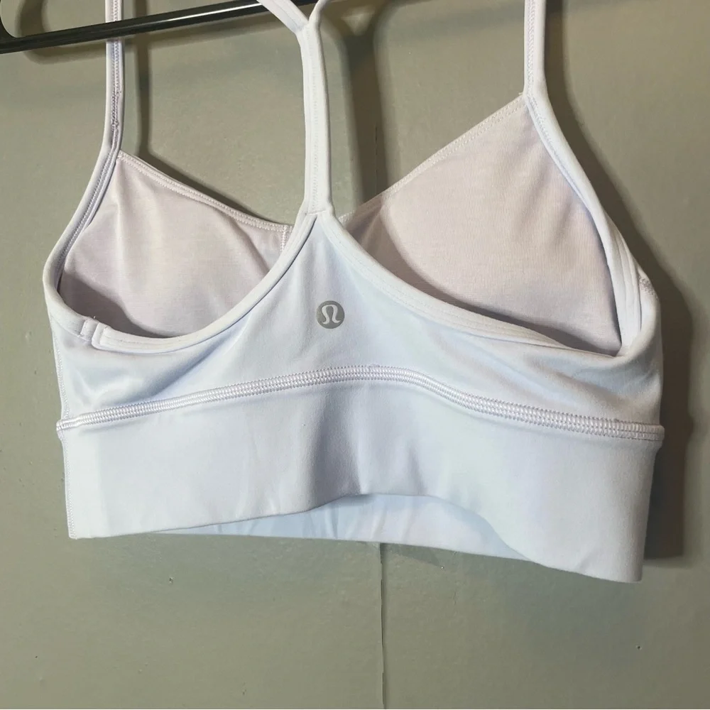 Lululemon Flow Y Bra‎ Longline Nulu *Light Support, A–C Cups Pastel Blue 6